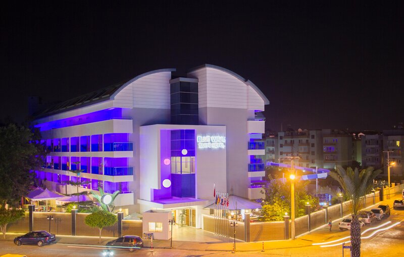 Blue Wave Hotel