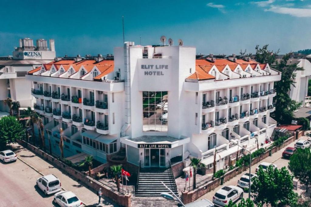 Elite Life Hotel