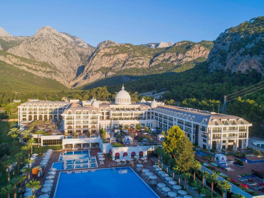 Juju Premier Palace