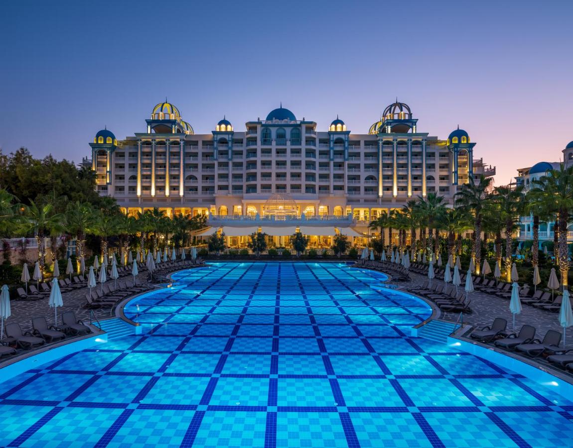 Rubi Platinum Spa Resort&amp;Suites