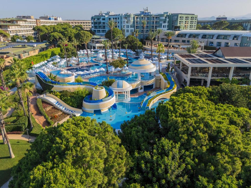 Limak Atlantis De Luxe Hotel &amp; Resort