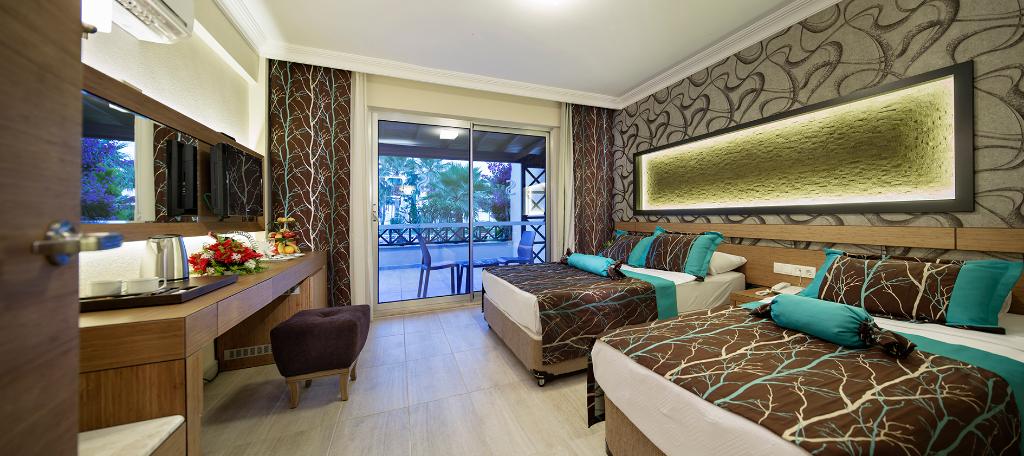 Saphir Hotel &amp; Villas