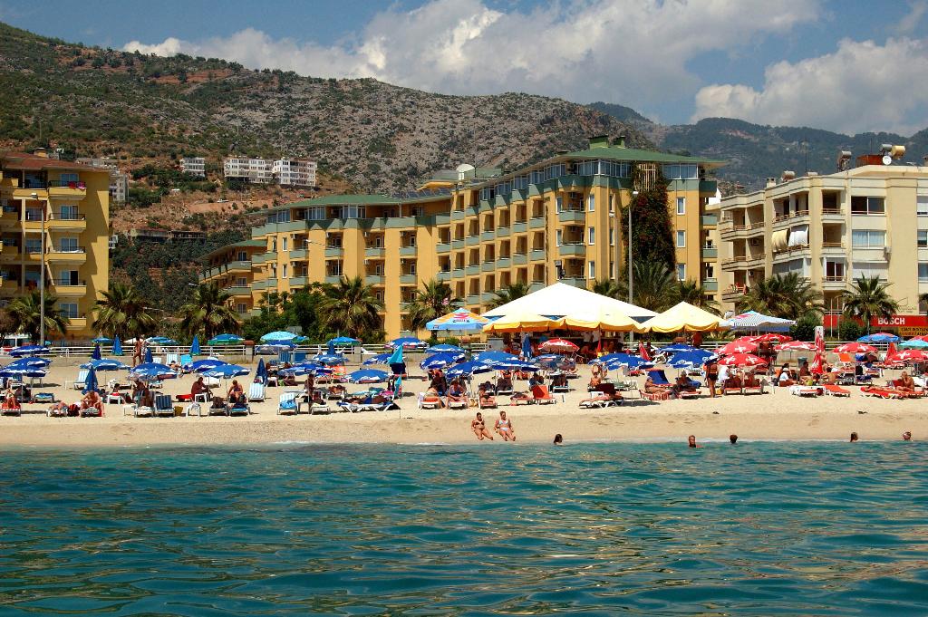 Kleopatra Dreams Beach