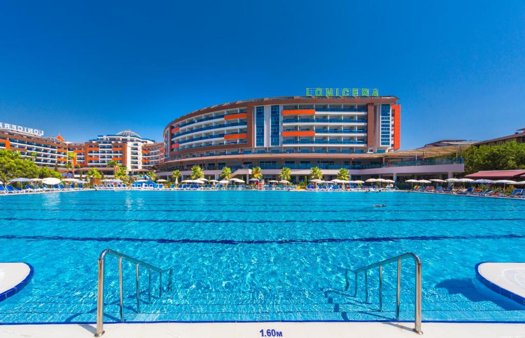 Lonicera Resort &amp; Spa Hotel