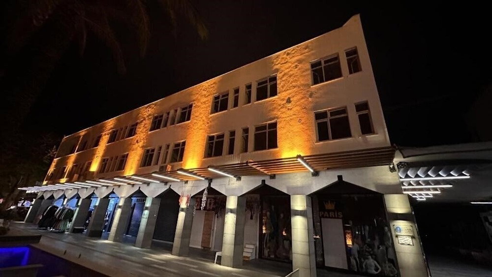 Muer City Hotel+16