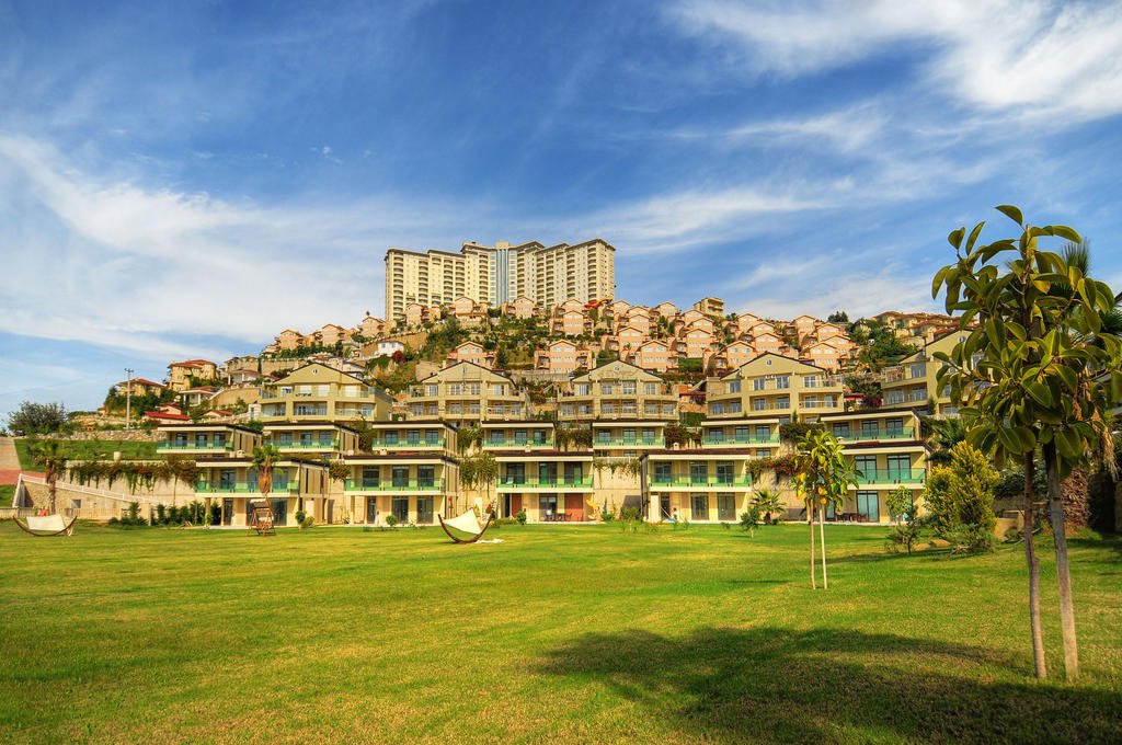 Gold City Hotel