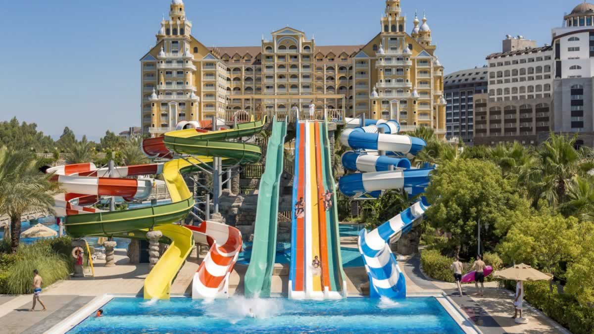 Royal Holiday Palace Hotel