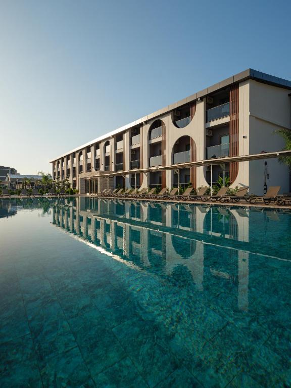 Monk Resort Hotel