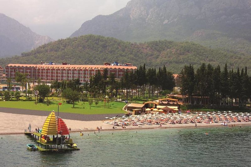 Rox Resort